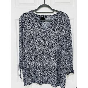 JNY Jones New York Women's Top Blouse Blue White Floral 1X Plus